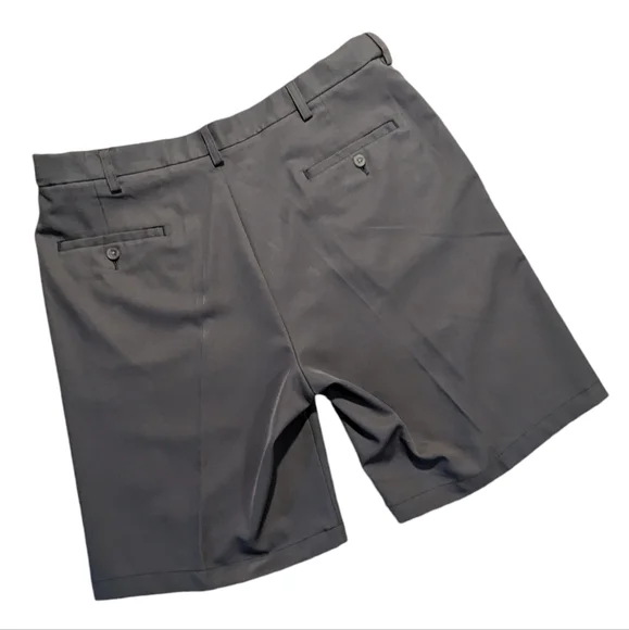 Haggar COOL 18 PRO FLAT FRONT Gray Comfort Waist Golf Sports 9" Shorts Size 38 - Picture 2 of 5